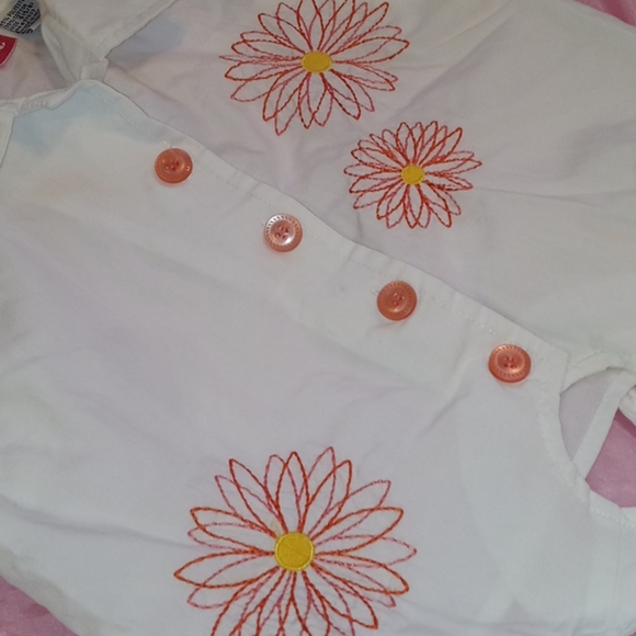 Button Down sleeveless Girls Shirt - Picture 7 of 10